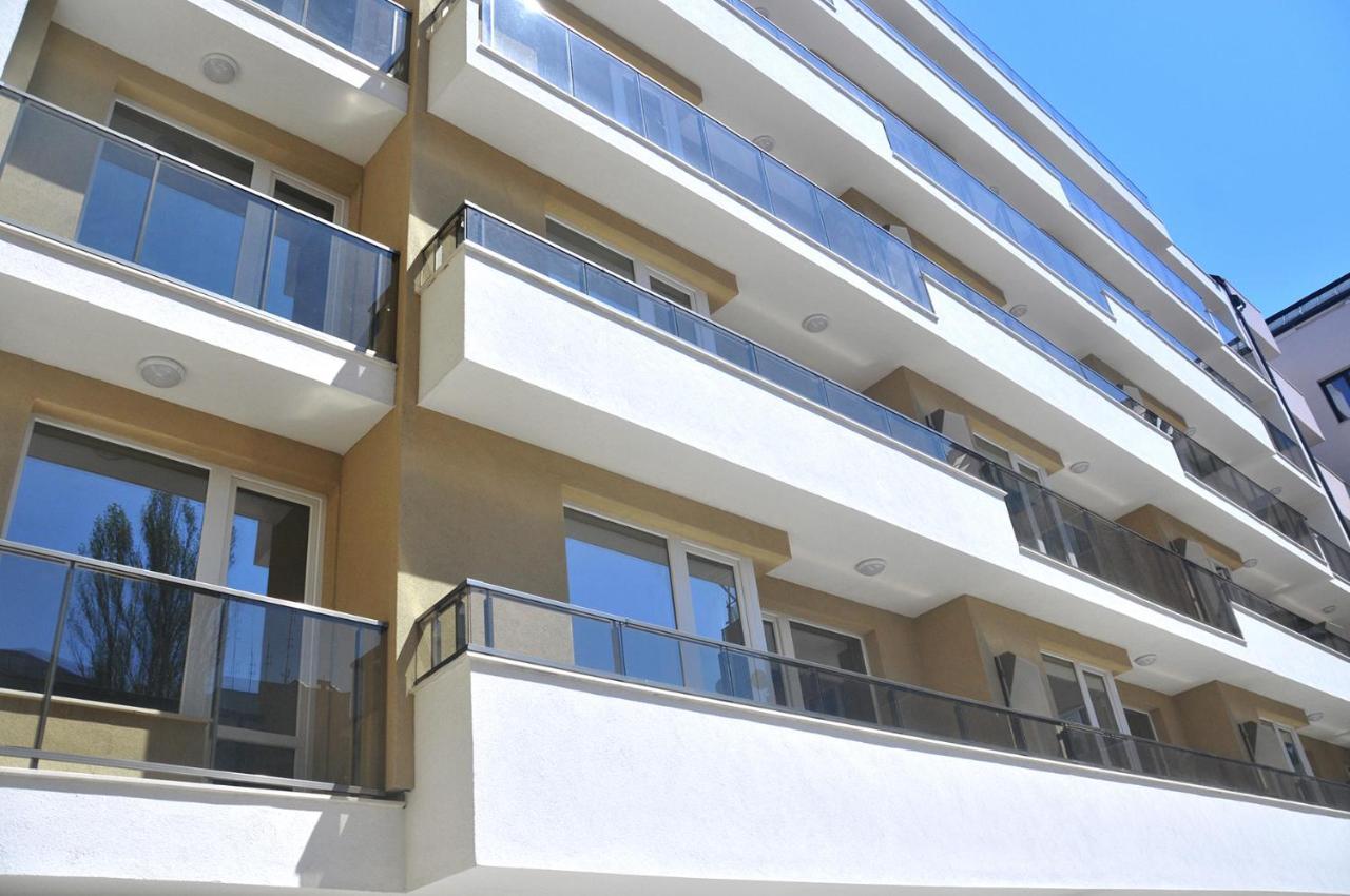 Central Sofia Condo Bagian luar foto